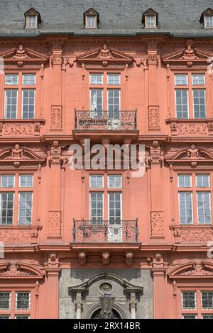 Konferenzzentrum, Kurfürstliches Schloss, Peter-Altmeier-Allee, Magonza, Rheinland-Pfalz, Germania Foto Stock