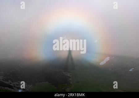 Fantasma rotto sulle montagne. Foto Stock