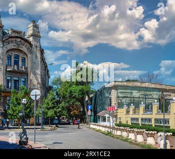 Edificio storico sulla via Marazlievskaya a Odessa, Ucraina Foto Stock