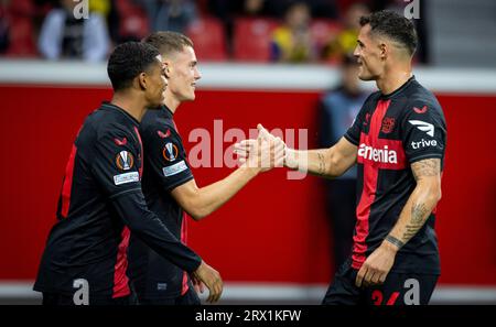 Leverkusen, Germania. 21 settembre 2023. Torjubel: Ammina Adli (Leverkusen), Florian Wirtz (Leverkusen), Granit Xhaka (Leverkusen) Bayer Leverkusen - BK Hä Foto Stock