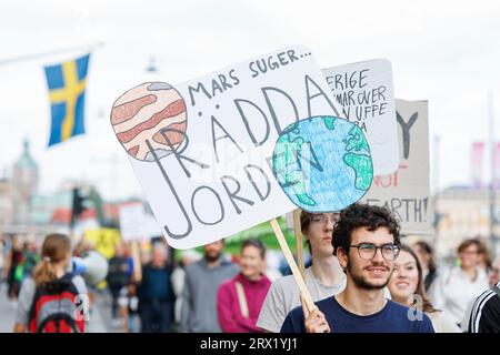 Stoccolma, Sverige. 22 settembre 2023. Sciopero climatico a Mynttorget a Stoccolma organizzato dalla rete Fridays for Future, 22 settembre 2023.foto: Christine Olsson/TT/code 10430 credito: TT News Agency/Alamy Live News Foto Stock