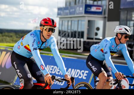 Wijster, Paesi Bassi. 22 settembre 2023. Il belga Edward Theuns raffigurato durante il giro di allenamento, il terzo giorno dei Campionati europei UEC su strada a Wijster, nei Paesi Bassi, venerdì 22 settembre 2023. I campionati europei di ciclismo si svolgono dal 20 al 24 settembre. BELGA PHOTO DAVID PINTENS Credit: Belga News Agency/Alamy Live News Foto Stock