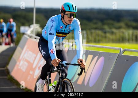 Wijster, Paesi Bassi. 22 settembre 2023. Belga Arnaud De Lie nella foto durante il giro di allenamento, il terzo giorno dei Campionati europei UEC su strada a Wijster, Paesi Bassi, venerdì 22 settembre 2023. I campionati europei di ciclismo si svolgono dal 20 al 24 settembre. BELGA PHOTO DAVID PINTENS Credit: Belga News Agency/Alamy Live News Foto Stock