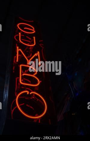 Gumbo elettrico firmato acceso Foto Stock