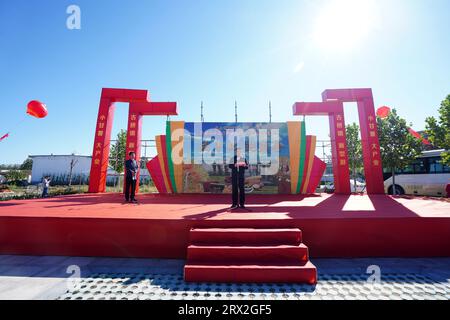 Contea di Luannan, Cina - 22 settembre 2022: La scena del festival del raccolto degli agricoltori, Cina settentrionale Foto Stock