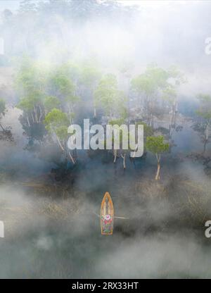 Lago Tuyen Lam, da Lat (Dalat), Vietnam, Indocina, Sud-est asiatico, Asia Foto Stock