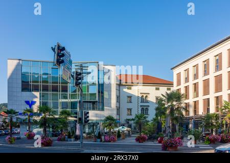 Spittal an der Drau: Square Burgplatz, municipio nel Nationalpark Hohe Tauern, Kärnten, Carinzia, Austria Foto Stock