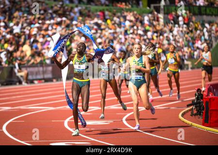 Athing Mu (USA) vince i 800m femminili in 1:54,97 al Diamond League Championships al Pre-Classic di domenica 17 settembre 2023, a Eugene, Orego Foto Stock