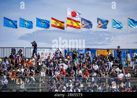 Suzuka, Giappone. 23 settembre 2023. Spettatori, Gran Premio di F1 del Giappone al Suzuka International Racing Course il 23 settembre 2023 a Suzuka, Giappone. (Foto di HOCH ZWEI) credito: dpa/Alamy Live News Foto Stock