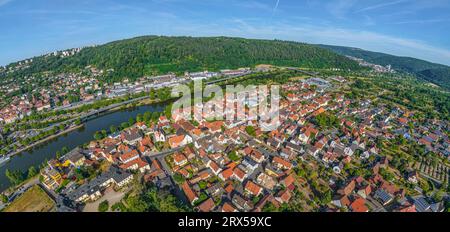 Wertheim e Kreuzwertheim sulla Main Valley dall'alto Foto Stock