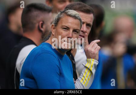 L'allenatore dell'Irlanda del Nord Tanya Oxtoby prima della partita del gruppo B1 della UEFA Women's Nations League allo stadio Aviva di Dublino. Data immagine: Sabato 23 settembre 2023. Foto Stock