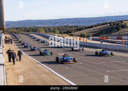 Durante il 6° round del Championnat de France FFSA F4 2023, dal 22 al 24 settembre 2023 sul circuito di Lédenon, in Francia - foto Marc de Mattia/DPPI Credit: DPPI Media/Alamy Live News Foto Stock