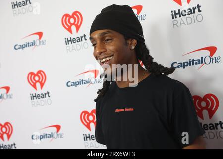 Las Vegas, Stati Uniti. 22 settembre 2023. Bakar arriva per l'iHeartRadio Music Festival alla T-Mobile Arena di Las Vegas, Nevada, venerdì 22 settembre 2023. Foto di James Atoa/UPI credito: UPI/Alamy Live News Foto Stock