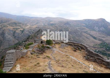 Fortezza di Smbataberd. Yeghegis. Provincia di Vayots Dzor. Armenia Foto Stock