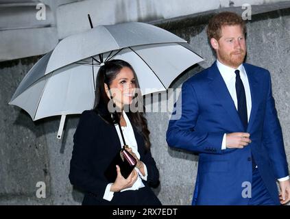 Londra, Regno Unito. 1 febbraio 2018. Il principe Harry e Meghan Markle partecipano alla cerimonia di premiazione dell'Endeavour Fund alla Goldsmiths Hall di Londra. (Foto di Fred Duval/SOPA Images/Sipa USA) credito: SIPA USA/Alamy Live News Foto Stock