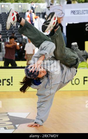 Lovanio, Belgio. 23 settembre 2023. Bay Yun Ting di Singapore compete durante il WDSF World Breaking Championship 2023 a Lovanio, Belgio, 23 settembre 2023. Crediti: Zheng Huansong/Xinhua/Alamy Live News Foto Stock