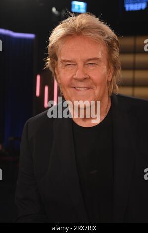 Colonia, Germania. 22 settembre 2023. Il cantante Howard Carpendale è ospite del talk show WDR Kölner Treff Credit: Horst Galuschka/dpa/Alamy Live News Foto Stock