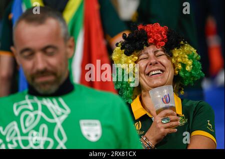 Julien Mattia/le Pictorium - partita di Coppa del mondo di rugby Sud Africa, Irlanda. 16 settembre 2023. Francia/Seine-Saint-Denis/Saint-Denis - tifosi di Springbok durante il primo confronto tra Sudafrica e Irlanda alla Coppa del mondo di rugby, allo Stade de France, il 23 settembre 2023. Crediti: LE PICTORIUM/Alamy Live News Foto Stock