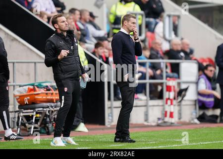 Rotherham, Regno Unito. 23 settembre 2023. Il Rotherham United Manager Matt Taylor durante la partita Rotherham United FC contro Preston North End FC Sky BET EFL Championship all'Aesseal New York Stadium, Rotherham, Regno Unito il 23 settembre 2023 Credit: Every Second Media/Alamy Live News Foto Stock