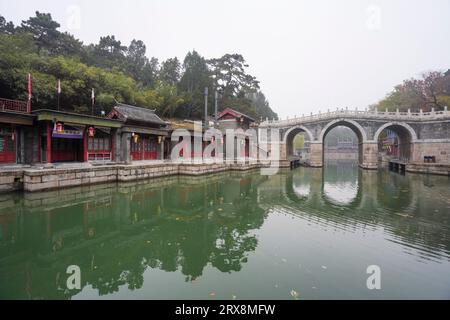 Ponte in pietra a tre fori, Suzhou Street, Palazzo estivo, Pechino Foto Stock