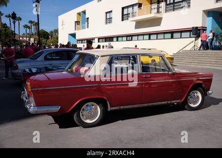 Posto 1500. Riunione di auto d'epoca a Torremolinos, Málaga, Spagna. Foto Stock