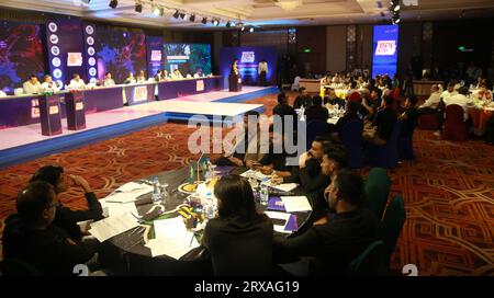 La decima edizione del Bangladesh Premier League (BPL) T20 League Playeres Draft si svolge presso il Radisson Blu Dhaka Water Garden Hotel, Bangladesh, il 24 settembre Foto Stock