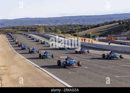 Durante il 6° round del Championnat de France FFSA F4 2023, dal 22 al 24 settembre 2023 sul circuito di Lédenon, in Francia - foto Marc de Mattia/DPPI Credit: DPPI Media/Alamy Live News Foto Stock