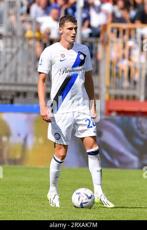 Empoli, Italia. 24 settembre 2023. Benjamin Pavard dell'FC Internazionale durante la partita di serie A Tim tra Empoli FC e FC Internazionale allo Stadio Carlo Castellani il 24 settembre 2023 ad Empoli. Crediti: Giuseppe Maffia/Alamy Live News Foto Stock