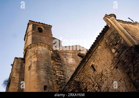 Chiesa Iglesia Nuestra Senora de la Encarnacion, Setenil de las Bodegas, villaggi bianchi, Pueblos Blancos, Andalusia, Spagna Foto Stock