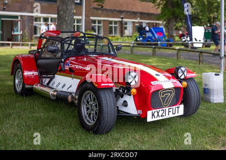 2021 Caterham 7, in mostra al Bicester Flywheel tenutosi al Bicester Heritage Centre il 17 giugno 2023. Foto Stock