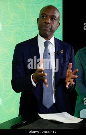 New York, New York, USA. , . James Manyika durante la 2023 UNSTOPPABLE AFRICA Conference presentata da Global African Business Initiative, tenutasi al Westin Grand Central di New York, settembre 21-22 2023. Crediti: Jennifer Graylock/Alamy Live News Foto Stock