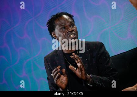 New York, New York, USA. , . Baaba Maal durante la 2023 UNSTOPPABLE AFRICA Conference presentata da Global African Business Initiative, tenutasi al Westin Grand Central di New York, settembre 21-22 2023. Crediti: Jennifer Graylock/Alamy Live News Foto Stock