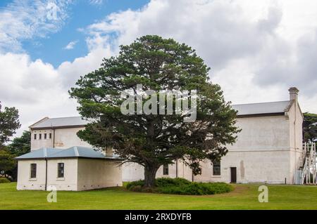 Cinque edifici ospedalieri furono eretti dal 1858 in poi presso la stazione di quarantena di Portsea presso il Point Nepean National Park, Victoria, Australia Foto Stock