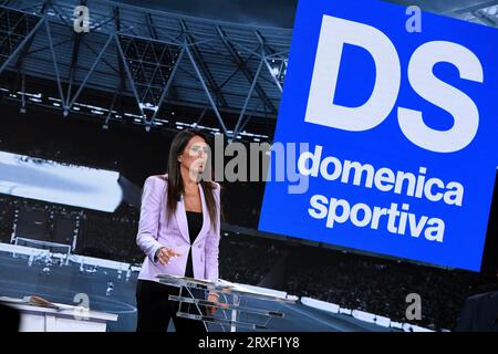 Milano, trasmissione televisiva "la domenica sport" - Simona Rolandi Foto Stock