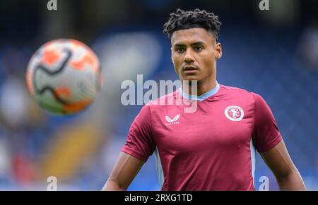 24 set 2023 - Chelsea contro Aston Villa - Premier League - Stamford Bridge Ollie Watkins dell'Aston Villa durante la partita contro il Chelsea. Immagine : Mark Pain / Alamy Live News Foto Stock