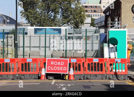 L’estensione HS2 da Old Oak Common al terminal centrale di Euston è incerta, in quanto, insieme alla tratta settentrionale, il governo considera la demolizione o il ritardo del grande progetto infrastrutturale che ha causato una reazione da parte dell’industria e delle imprese, Regno Unito Foto Stock