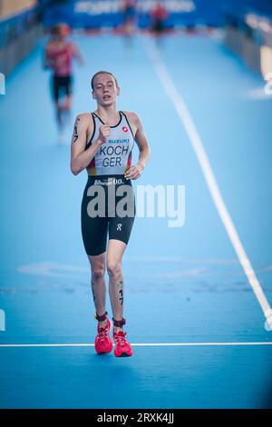 Annika Koch partecipa a Pontevedra nel World Triathlon Championship Series 2023. Foto Stock