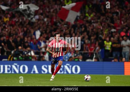 Stefan Savic del Club Atletico de Madrid in azione durante la partita di la Liga tra il Club Atletico de Madrid e il Real Madrid CF allo Stadio Civitas Metropolitano il 24 settembre 2023 a Madrid in Spagna . Foto Stock