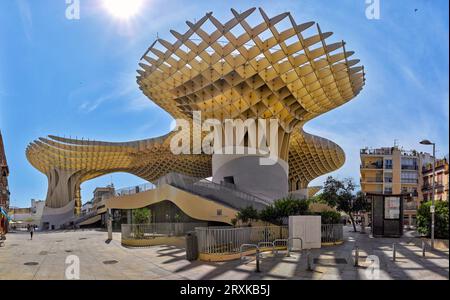 Metropol Parasol a Plaza de la Encarnacion, Siviglia, Andalusia, Spagna Foto Stock