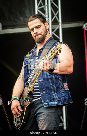 Horsens, Danimarca. 12 agosto 2023. Il gruppo punk rock danese Skullclub esegue un concerto dal vivo durante il festival metal danese Jailbreak 2023 a Horsens. (Foto: Gonzales Photo - Sebastian Dammark). Foto Stock