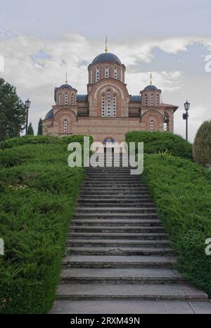 Trebinje, Bosnia ed Erzegovina - 22 settembre 2023: Gracanica, chiesa ortodossa. Una passeggiata nel centro della città di Trebinje in Bosnia ed Erzegovina federa Foto Stock
