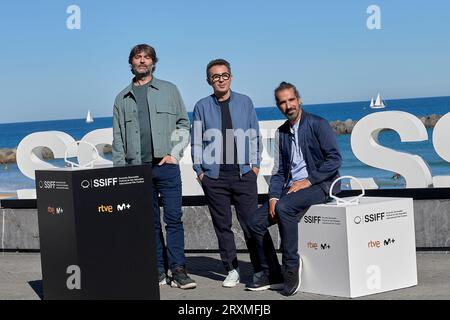 , Berto Romero,Alberto de Toro,Andreu Buenafuente, attento alla foto chiamata 'El otro Lado' durante il 71° Festival Internazionale del Cinema di San Sebastian a Kursaal il 24 settembre 2023 a San Sebastian, in Spagna. (Foto di Yurena Paniagua/COOLMedia/NurPhoto) Foto Stock