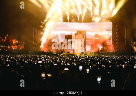 Marracash si esibisce dal vivo al Marrageddon Festival all'Ippodromo SNAI la Maura il 23 settembre 2023 a Milano (foto di Alessandro Bremec/NurPhoto) Foto Stock