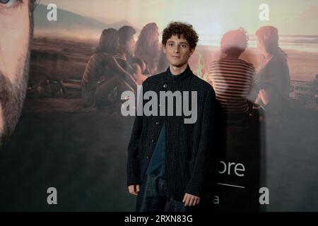 Roma, Italia. 25 settembre 2023. ROMA, ITALIA - SETTEMBRE 25: Filippo Scotti partecipa al photocall della serie Sky 'un'estate fa' al Cinema Troisi il 25 settembre 2023 a Roma. (Foto di Luca Carlino/NurPhoto) credito: NurPhoto SRL/Alamy Live News Foto Stock