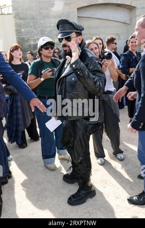 Parigi, Francia. 26 settembre 2023. Peter Marino partecipa al Dior Show durante la settimana della moda di Parigi Primavera/Estate 2024 il 26 settembre 2023 a Parigi, in Francia. (Foto di Lyvans Boolaky/ÙPtertainment/Sipa USA) credito: SIPA USA/Alamy Live News Foto Stock