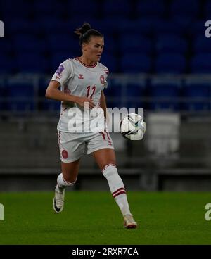 Cardiff, Regno Unito, 26 settembre 2023 Katrine Veje (Danimarca) in azione durante la UEFA Women's Nations League Wales contro Danimarca al Cardiff City Stadium Cardiff Regno Unito il 26 2023 settembre Graham Glendinning / Alamy Live News Punteggio finale: 1 - 5 Foto Stock