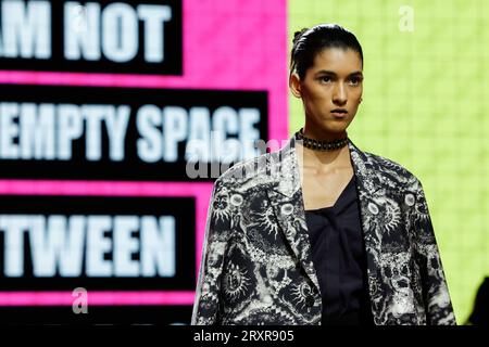 Parigi, Frankreich. 26 settembre 2023. DIOR Primavera/Estate 2024 Runway durante la settimana della moda di Parigi il 2023 settembre - Parigi; Francia 26/09/2023 credito: dpa/Alamy Live News Foto Stock