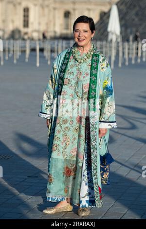 Parigi, Francia. 26 settembre 2023. Isabella Rossellini partecipa al Lancome X Louvre Photocall come parte della Paris Fashion Week a Parigi, in Francia, il 26 settembre 2023. Foto di Aurore Marechal/ABACAPRESS.COM credito: Abaca Press/Alamy Live News Foto Stock