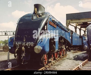 Locomotiva a vapore "Sir Nigel Gresley" Foto Stock