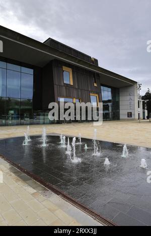 The Cast Performance Venue, Sir Nigel Gresley Square, Waterdale, Doncaster, South Yorkshire, Inghilterra, REGNO UNITO Foto Stock